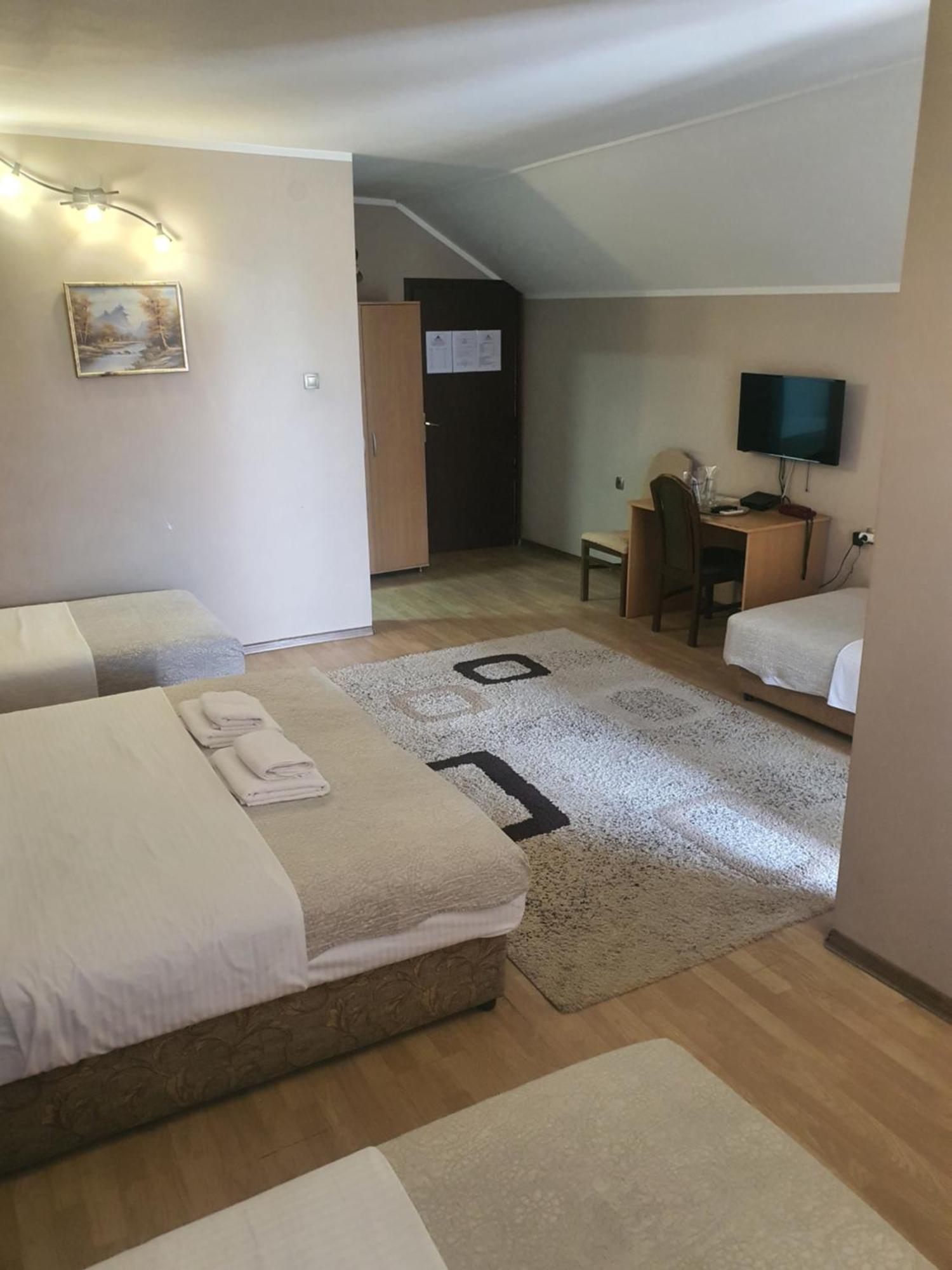 Guest House Vila Bor Novi Sad Eksteriør bilde